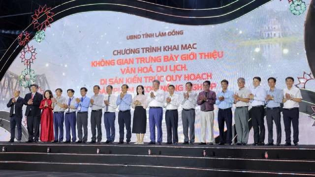 Les délégués lors de l'événement. Photo : VKBIA. Les délégués lors de l'événement. Photo : VKBIA.