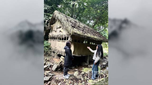 Cabane de Khuoi Nam, commune de Truong Ha, district de Ha Quang (province de Cao Bang ) - où se trouvait la rédaction du journal de l'indépendance du Vietnam en 1941. Photo : vietnam.vn