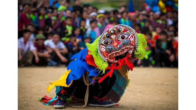 L'art du danse du lion-chat des Nùng à Lang Son. Photo : VOV.