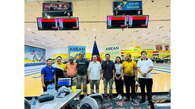Les activités sportives conjointes de la communauté de l'ASEAN dans la capitale Caire contribuent à renforcer l'image de l'Association de l’ASEAN dans le cœur de la population locale et à promouvoir l'esprit de la communauté de l'ASEAN. Photo : Ambassade du Vietnam en Egypte. Les activités sportives conjointes de la communauté de l'ASEAN dans la capitale Caire contribuent à renforcer l'image de l'Association de l’ASEAN dans le cœur de la population locale et à promouvoir l'esprit de la communauté de l'ASEAN. Photo : Ambassade du Vietnam en Egypte.