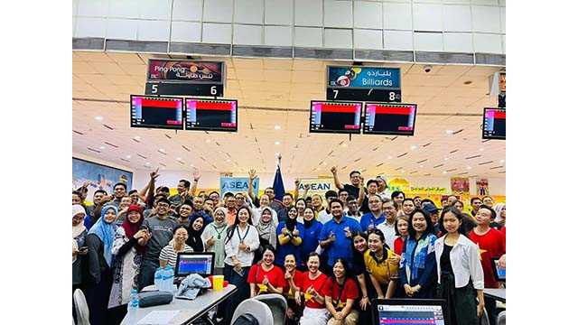 Le tournoi amical de bowling de l'ASEAN 2024 réunit des familles et de la communauté des missions diplomatiques des pays de l'ASEAN au Caire. Photo : Ambassade du Vietnam en Egypte Le tournoi amical de bowling de l'ASEAN 2024 réunit des familles et de la communauté des missions diplomatiques des pays de l'ASEAN au Caire. Photo : Ambassade du Vietnam en Egypte