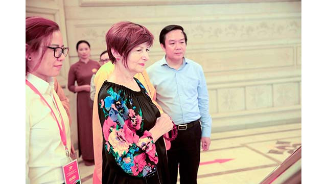 et la visite au Stupa de la pagode Bai Dinh. Photo : baoquocte.vn et la visite au Stupa de la pagode Bai Dinh. Photo : baoquocte.vn