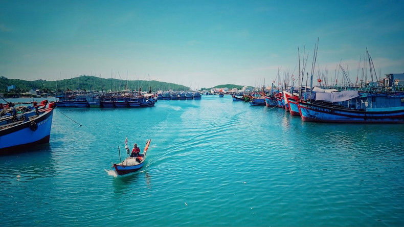 Sa Huynh compte des centaines de ménages vivant de la pêche. Photo : VOV. Sa Huynh compte des centaines de ménages vivant de la pêche. Photo : VOV.
