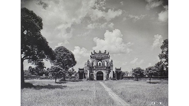 Le Temple de la Littérature en 1920. Photo : congthuong.com.vn Le Temple de la Littérature en 1920. Photo : congthuong.com.vn