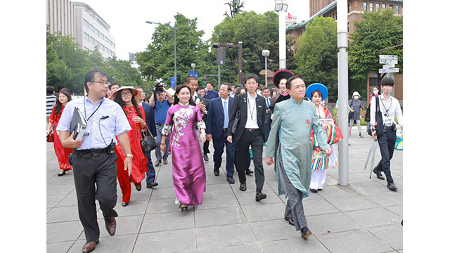 Le Festival de promotion touristique et culturelle du Vietnam à Kanagawa 2023 a été organisé par le Ministère de la Culture, des Sports et du Tourisme du Vietnam en collaboration avec la préfecture japonaise de Kanagawa. Photo : bvhttdl.gov.vn Le Festival de promotion touristique et culturelle du Vietnam à Kanagawa 2023 a été organisé par le Ministère de la Culture, des Sports et du Tourisme du Vietnam en collaboration avec la préfecture japonaise de Kanagawa. Photo : bvhttdl.gov.vn