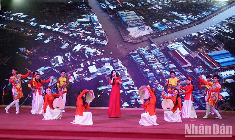 « Bonjour Vietnam » à Soc Trang a aidé ses habitants à mieux comprendre la culture diversifiée et ancienne d’Inde. Photo: NDEL « Bonjour Vietnam » à Soc Trang a aidé ses habitants à mieux comprendre la culture diversifiée et ancienne d’Inde. Photo: NDEL