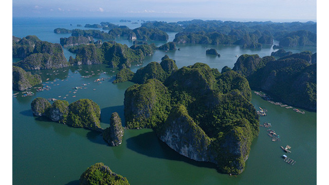 La baie de Lan Ha est l'un des points forts lors d'un voyage à la découverte du Vietnam de Brekke Fletcher. Photo : Vietnamnet.vn La baie de Lan Ha est l'un des points forts lors d'un voyage à la découverte du Vietnam de Brekke Fletcher. Photo : Vietnamnet.vn