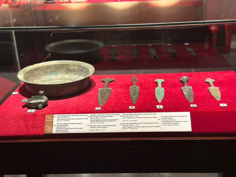 Artefacts de l'âge du bronze de Dông Son. Photo : Hoàng Lân/hanoimoi.vn