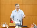 Le secrétaire général du PCV et président To Lam préside une réunion consacrée au développement de l'industrie maritime nationale. Photo : VNA.