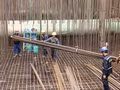 Le chantier du pont Tu Lien progresse à Hanoï. Photo : VNA