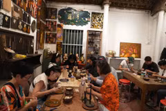 Le village de laque de Ha Thai attire les touristes grâce à ses activités artisanales traditionnelles. Photo : hanoimoi.vn