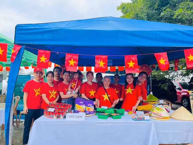 Le stand du Vietnam à la foire caritative internationale au Sri Lanka. Photo: baoquocte.vn.