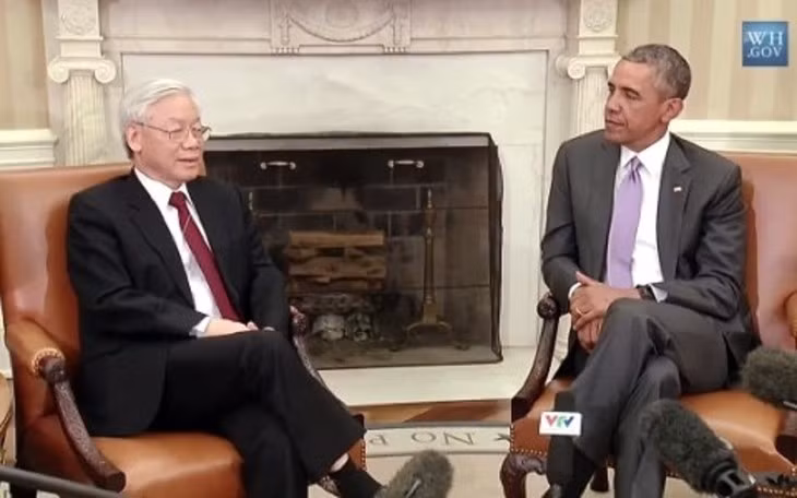 Le Secrétaire général du PCV Nguyên Phu Trong (gauche) et l'ancien Président américain Barack Obama. Photo: White House