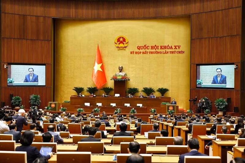 Le président de l’Assemblée nationale Tran Thanh Man prononce un discours à la clôture de la 9e session extraordinaire de l’Assemblée nationale Photo : VNA. 