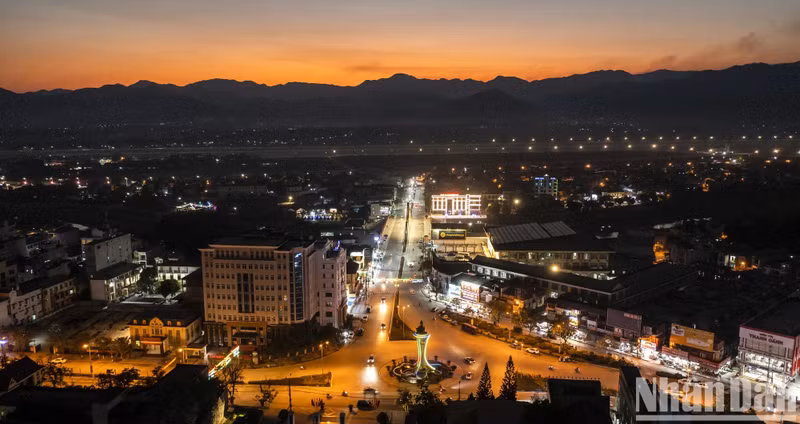 Le champ de bataille acharné il y a 70 ans est aujourd’hui remplacé par une zone urbaine dynamique et en plein essor.