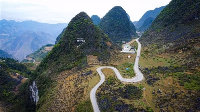 Un coin du plateau calcaire de Dông Van, province de Hà Giang. Photo : VNA.