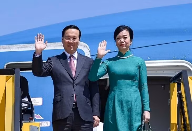 Le Président de la République, Vo Van Thuong, et son épouse. Photo : VNA.