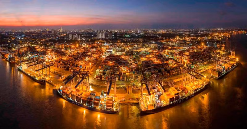Le Vietnam se trouve à un moment crucial pour accélérer la transformation numérique et préparer les générations futures au succès.