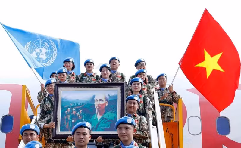 L’équipe du génie N°2 du Vietnam partant pour des tâches au sein de la Force intérimaire de sécurité des Nations Unies pour Abyei (FISNUA). Photo : VNA