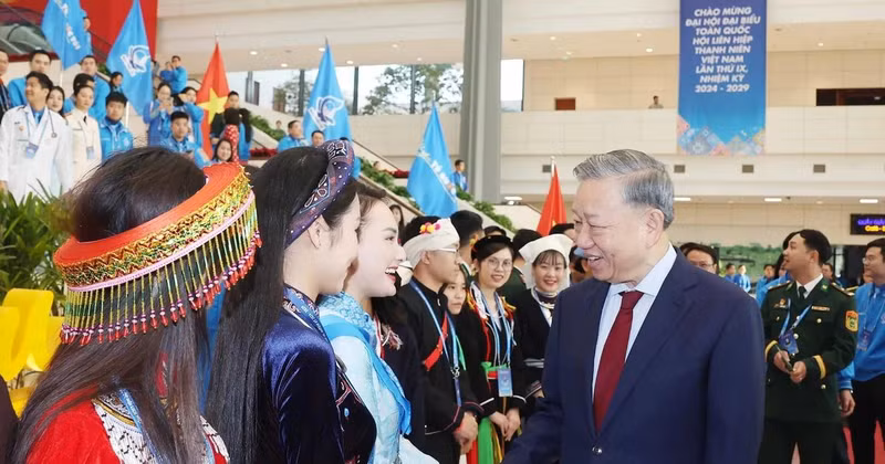 Le secrétaire général du Parti communiste du Vietnam (PCV), To Lam, lors de la session plénière du 9e Congrès national de la Fédération de la jeunesse du Vietnam pour la période 2024-2029, le 18 décembre à Hanoï. Photo : VNA.