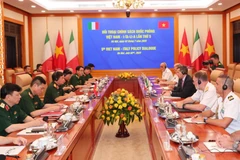 Panorama du 5ᵉ Dialogue sur la politique de défense entre le Vietnam et l'Italie. Photo : VNA.