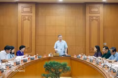 Séance de travail entre le secrétaire général du Parti communiste du Vietnam et président de la République, To Lam, et le comité du Parti du ministère de la Santé. Photo : VNA.