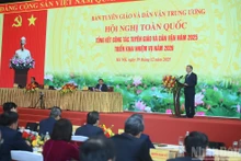 Le secrétaire général du Parti communiste du Vietnam, To Lam, s'exprime lors de la conférence nationale, à Hanoi, le 19 décembre. Photo : NDEL.