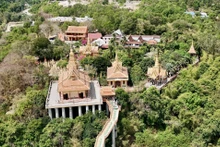 La sérénité de la pagode Ta Pa au cœur des Sept Monts d’An Giang.