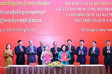 La signature de l’accord de coopération pour la période 2026-2031. Photo : VNA.