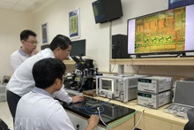 Laboratoire des microcircuits et des systèmes haute fréquence de l'Université de technologie de Hô Chi Minh-Ville. Photo : VNA.