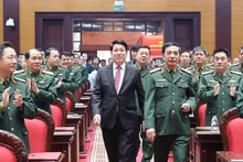 Le président Luong Cuong à la Conférence politico-militaire de l'Armée. Photo : VNA.