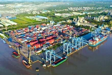 Le modèle de port numérique ePort et l’électrification des équipements au port Tan Cang-Cat Lai permettent d’économiser 2 millions d’USD de carburant par an. (Photo : Fournie par l’unité)