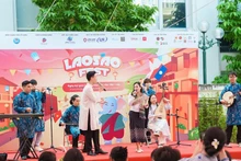 La Journée d’échanges culturels des étudiants vietnamiens et laotiens a offert un espace dynamique et jeune, proposant de nombreuses activités riches et variées.