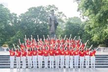 Près de 10 000 personnes sont attendues à Hanoï pour participer en présentiel à l’événement de marche « Marche en avant avec le Vietnam ». Photo: NDEL.