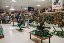 Le musée conserve environ 1 500 pistolets et fusils âgés de 200 à 300 ans provenant d’Angleterre, d’Allemagne, de France, des États-Unis, d’Italie, des Pays-Bas, etc. Photo : Vnexpress.