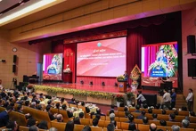 Lors de la cérémonie célébrant le 80e anniversaire de la diplomatie vietnamienne. Photo : baoquocte.