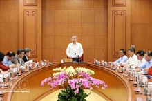 Le Comité directeur national de lutte contre la corruption, le gaspillage et les pratiques malsaines a tenu le 18 mars à Hanoï une réunion. Photo : VNA