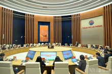 Le président de l’Assemblée nationale vietnamienne Tran Thanh Man, également président du Conseil électoral national, prononce la conclusion de la séance de travail avec la Commission électorale de la ville de Hai Phong. (Photo : Duy Linh)