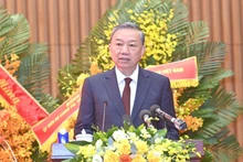 Le secrétaire général du Parti communiste du Vietnam, To Lam, prend la parole lors de l’événement à Hanoi, le 21 juillet. Photo : VNA.