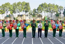 La cérémonie d’adieu aux militaires démobilisés au Régiment Gia Dinh.