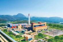 Signature d’un contrat de marché d’une valeur de plus de 25 202 milliards de dongs pour le projet de centrale thermique au gaz naturel liquéfié (LNG) Quang Trach II