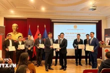 Les délégués présennts au séminaire. Photo: VNA