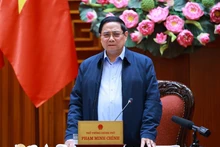 Le Premier ministre Pham Minh Chinh s'exprime lors de la réunion. Photo : VNA.