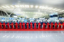 Lors de la cérémonie d'inauguration du projet d’extension du terminal international T2 de l’aéroport de Noi Bai. Photo : VNA.