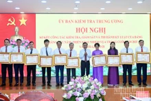 La Commission de Contrôle du Parti dresse le bilan semestriel et fixe les tâches à venir 