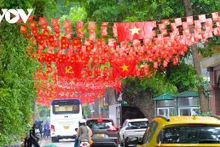 80e Fête nationale : les rues de Hanoi sont décorées 
