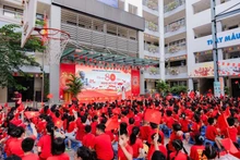 Évènement de l'école primaire Thanh Công B en l'honneur du 80e anniversaire de la Fête nationale. Photo : VNA.