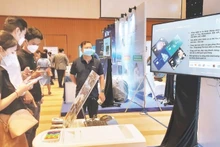 L’IA pourrait contribuer à hauteur de 5.000 milliards de dollars à l’économie mondiale d’ici 2030. Pour le Vietnam, ce potentiel est estimé entre 120 et 130 milliards de dollars d’ici 2040. Photo : nhandan.vn