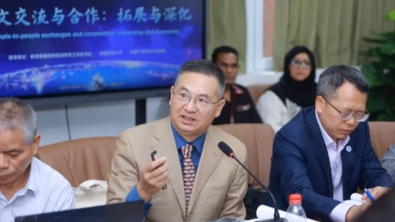 Le professeur Cheng Hanping, directeur exécutif de l'Institut d'études régionales et nationales et directeur du Centre de recherche sur le Vietnam de l'Université d'industrie du Zhejiang (Chine). 