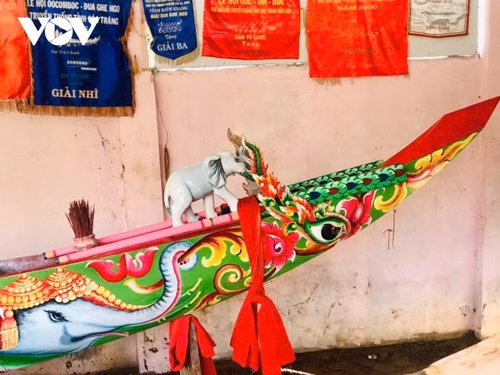Le symbole de l’éléphant blanc à la pagode Xeo Me, dans le quartier de Vinh Phuoc, ville de Can Tho. Photo : VOV. 